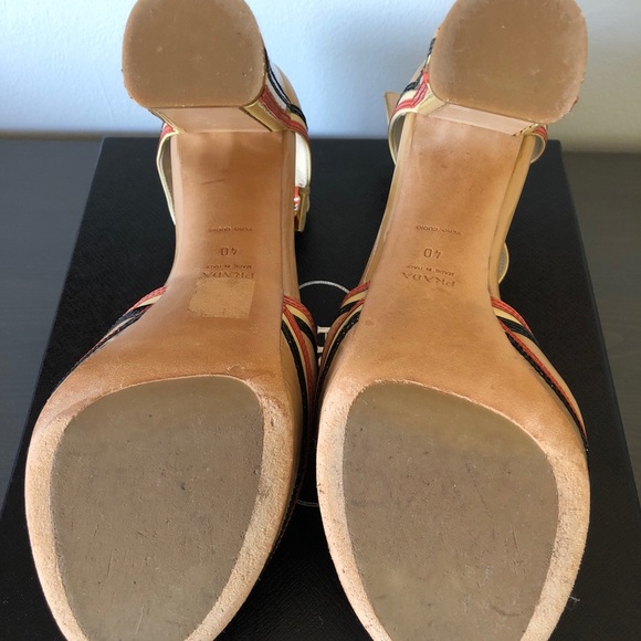 Prada heels! - Picture 8 of 8